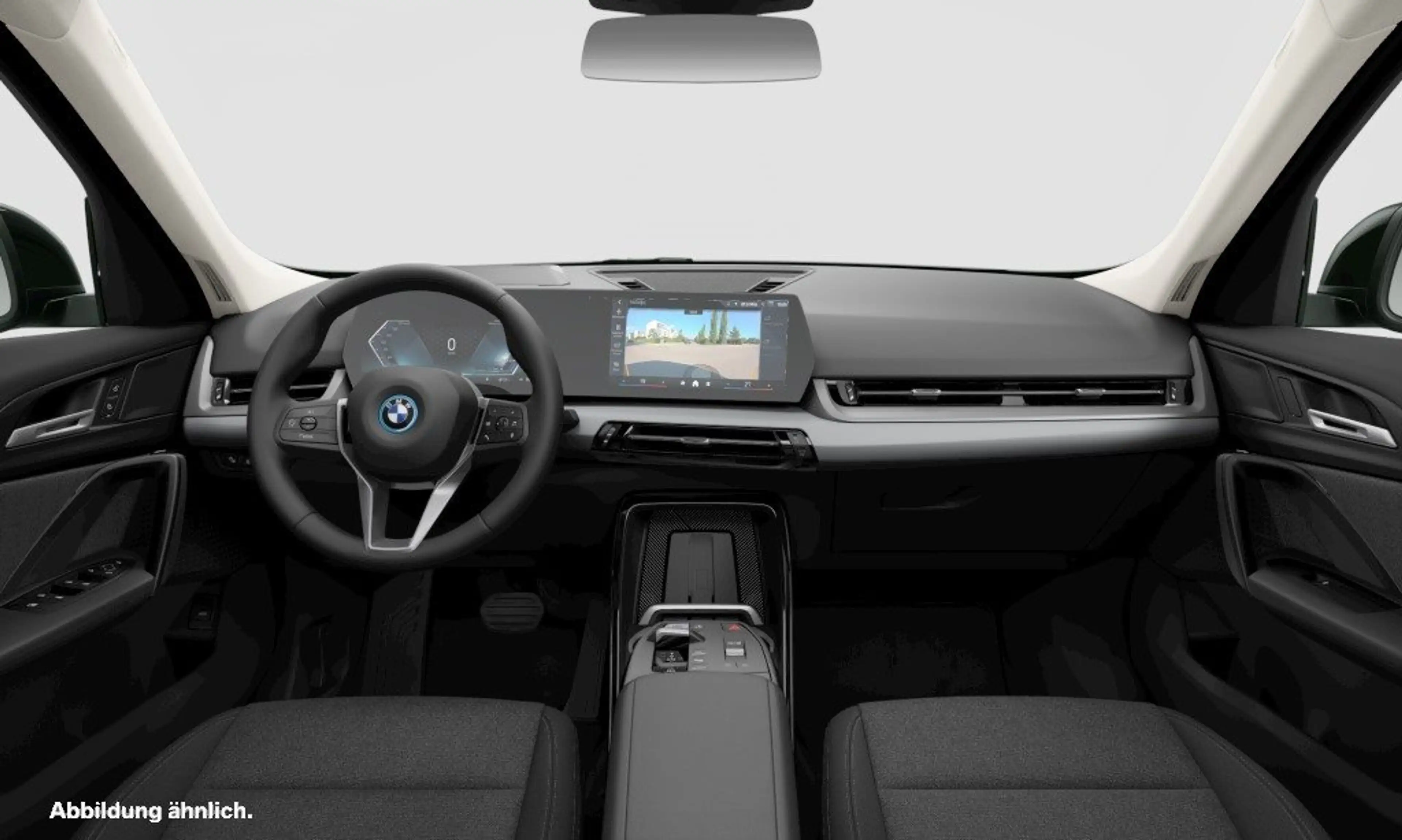 BMW iX1 xDrive30 — photo 3