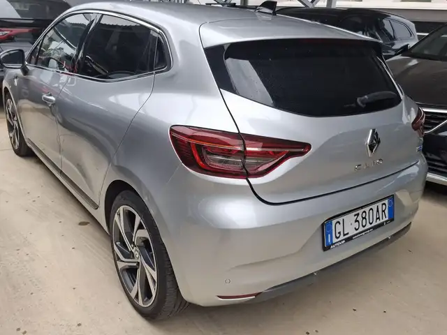 Renault Clio view 7