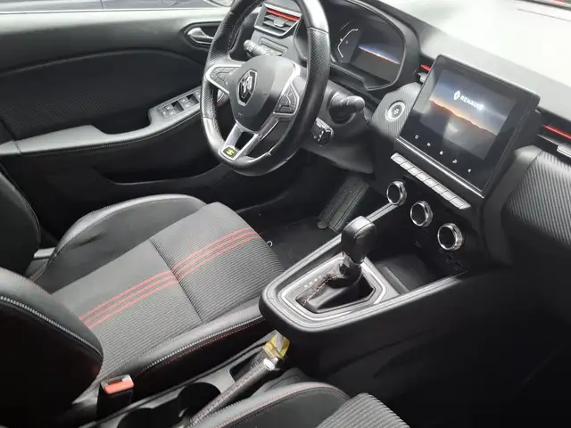 Renault Clio view 8