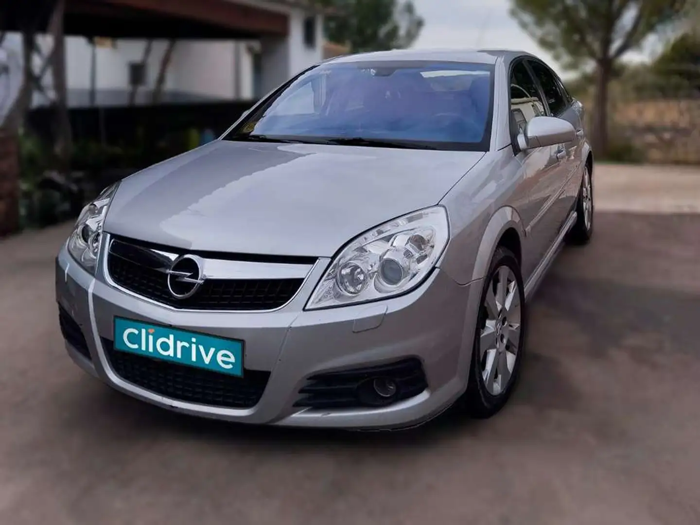 Opel Vectra Pequeño 120cv Manual de 5 Puertas Gris - 2