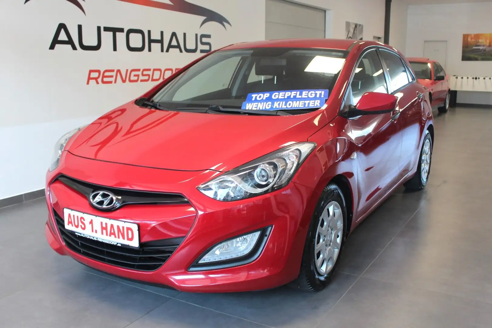 Hyundai i30 Classic 1.Hand Rojo - 1