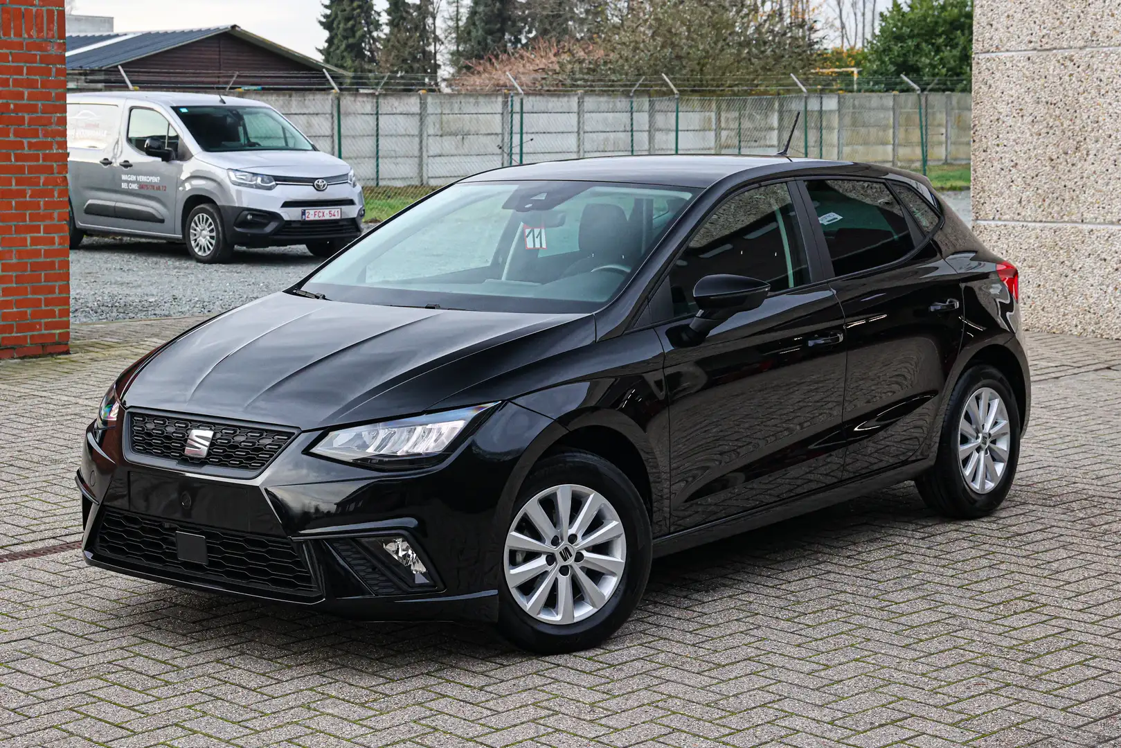 SEAT Ibiza AIRCO*PARKEERSENSOREN*APPLE-CARPLAY*CRUISE-CONTROL Noir - 1