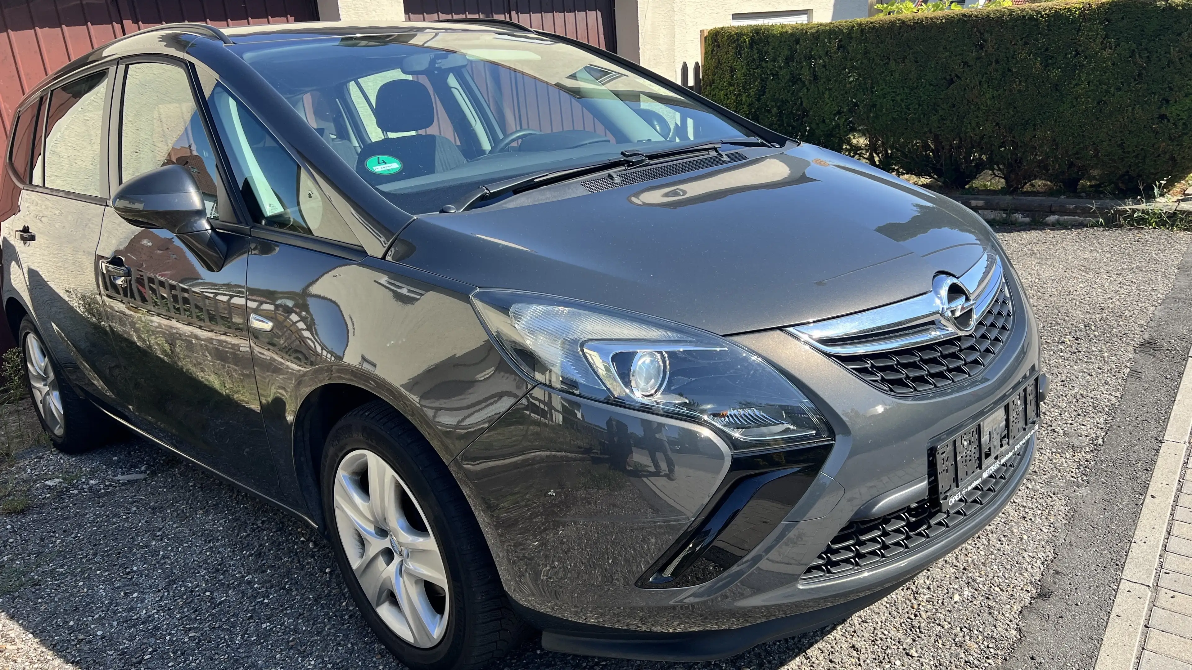 Opel Zafira Tourer Edition — photo 2