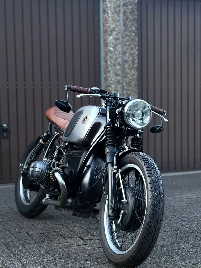 BMW R 60 5- Coffee Racer Argintiu - 1
