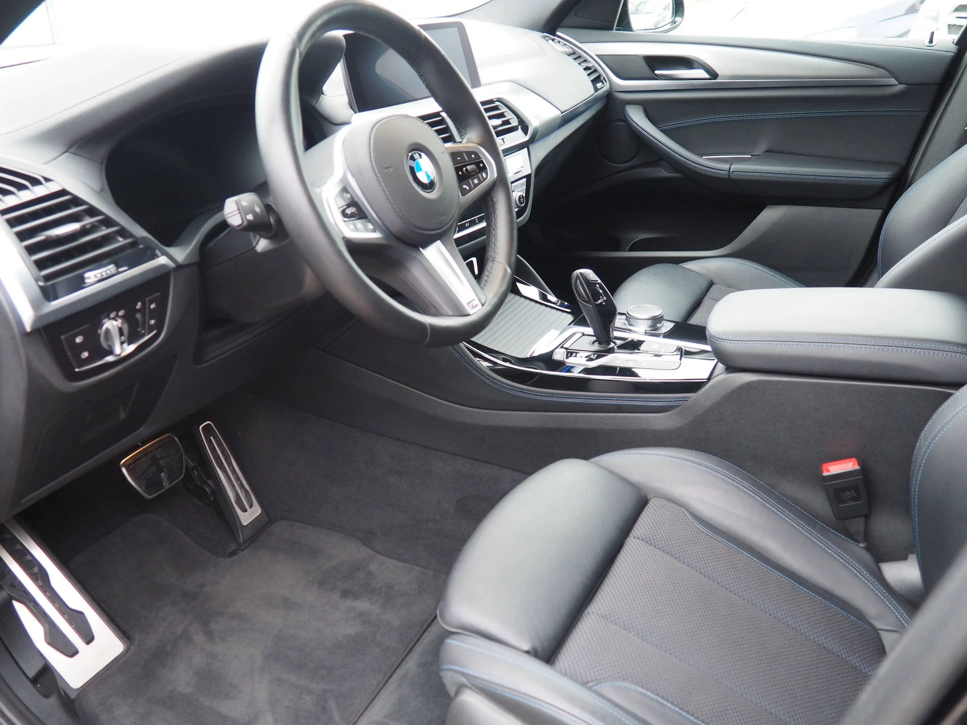 BMW X4 X4 xDrive30d Aut.*M-Sport*AHK*HUD*ACC*360°*adaptivLED* — photo 10