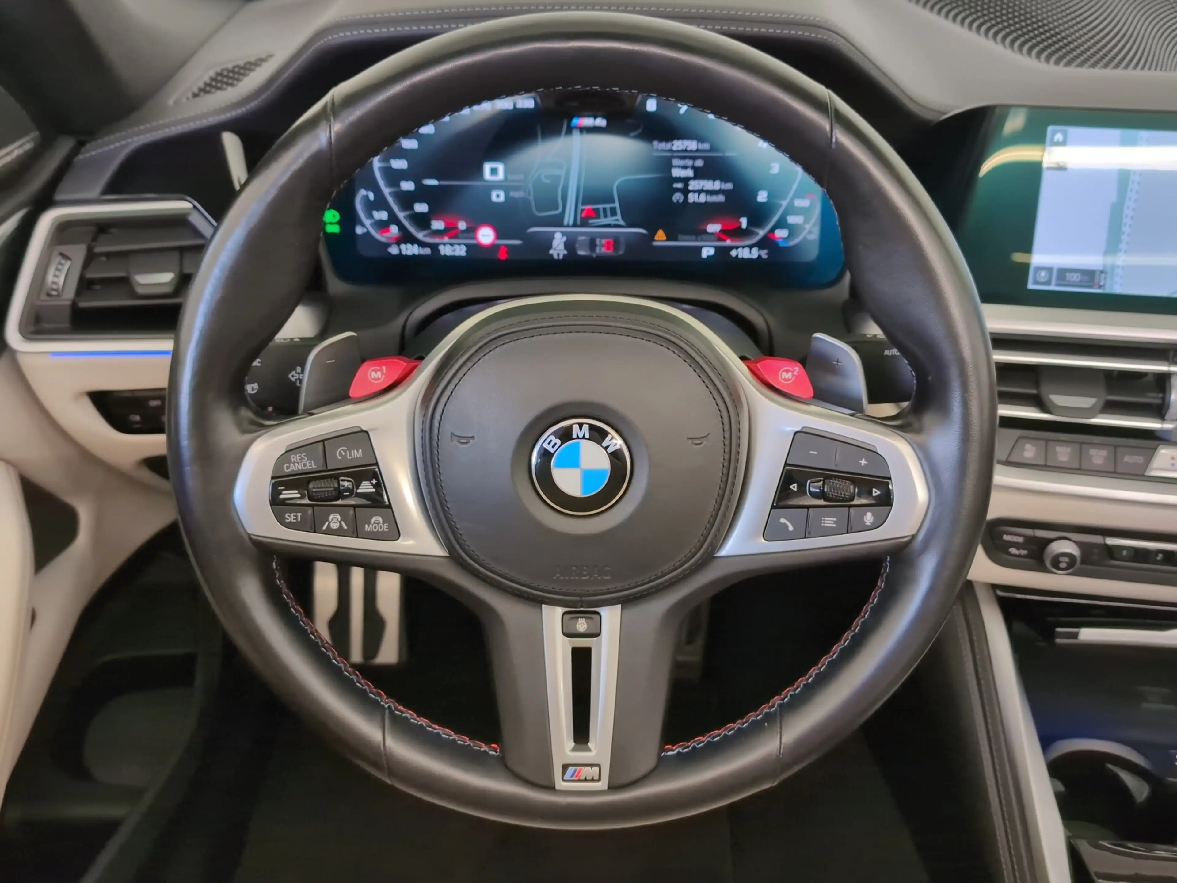 BMW M4 Competition M xDrive Cabrio — photo 6