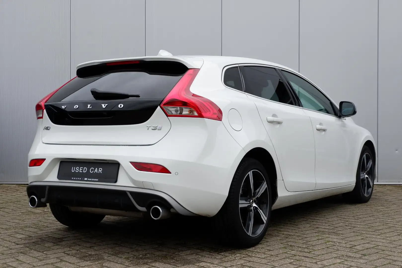 Volvo V40 T3 Polar+ Sport | Panoramadak | Parkeerverwarming Blanc - 2