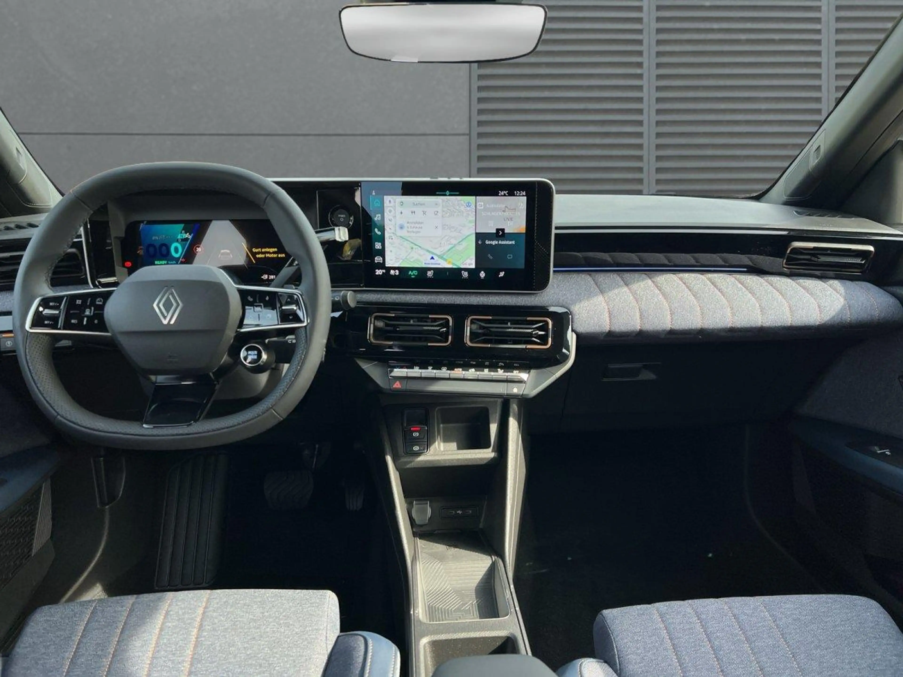 Renault R 4 Techno SHZ+RFK+StHz E-Tech 150 Comfort Range 15... — photo 4