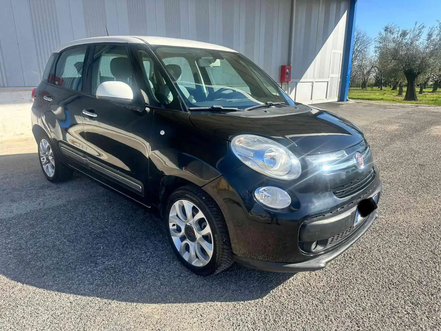 Fiat 500L 0.9 TwinAir Turbo Natural Power Lounge Noir - 1