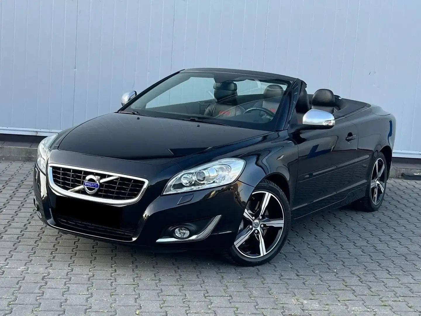 Volvo C70 C70 D4Summum Schwarz - 2