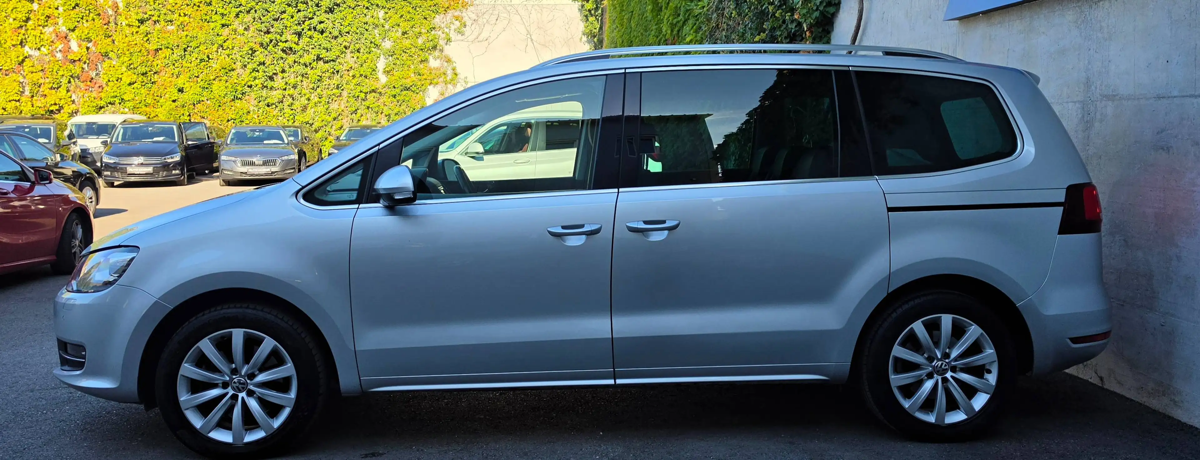 Volkswagen Sharan Highline — photo 6