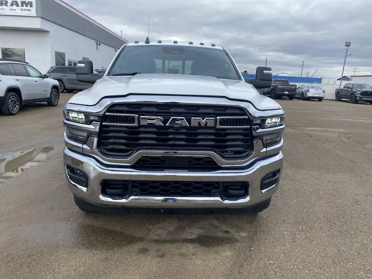 RAM 3500 снимка RAM 3500