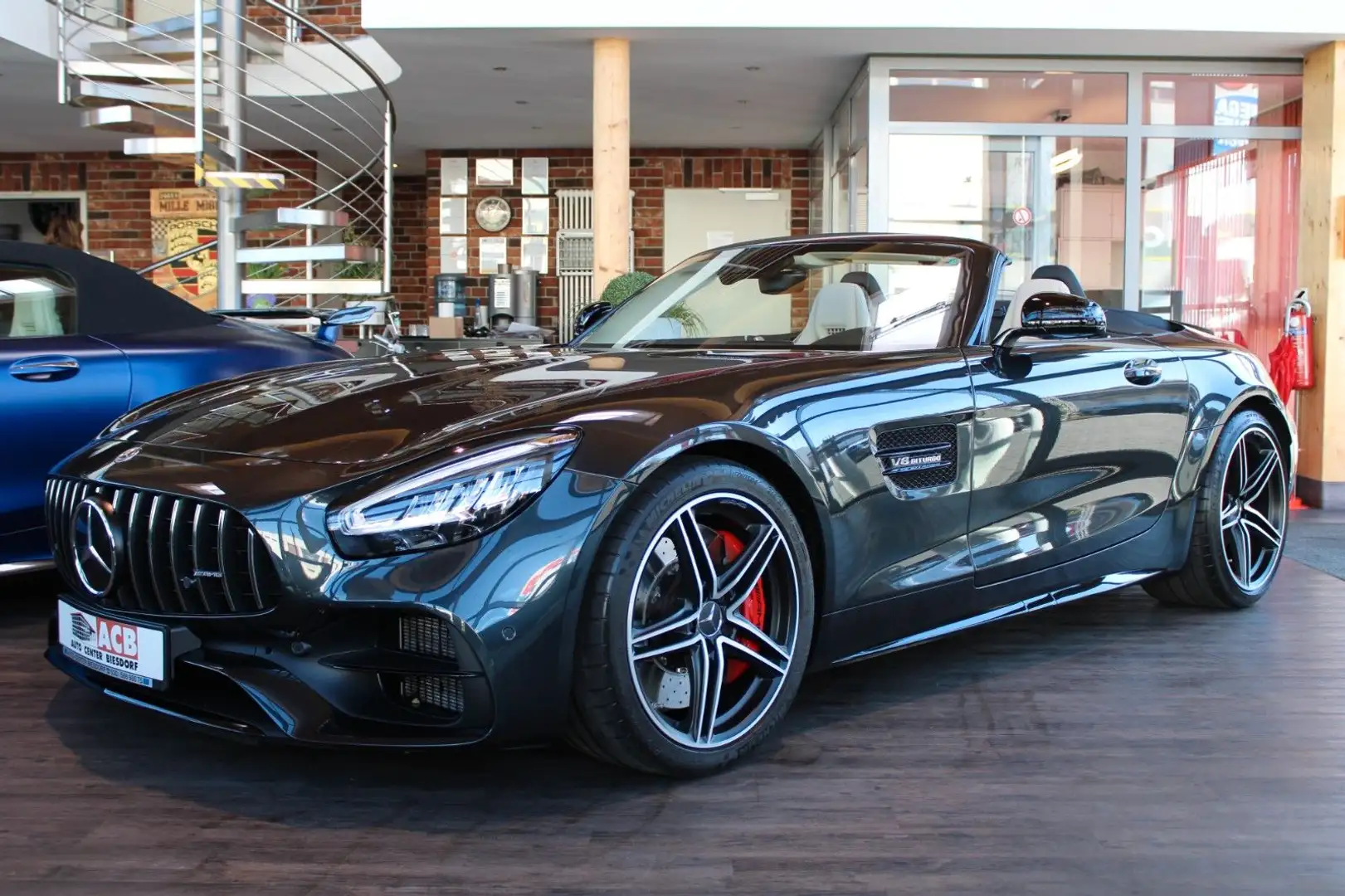 Mercedes-Benz AMG GT Roadster*Performance-S.*Burm*Track Pace Schwarz - 2