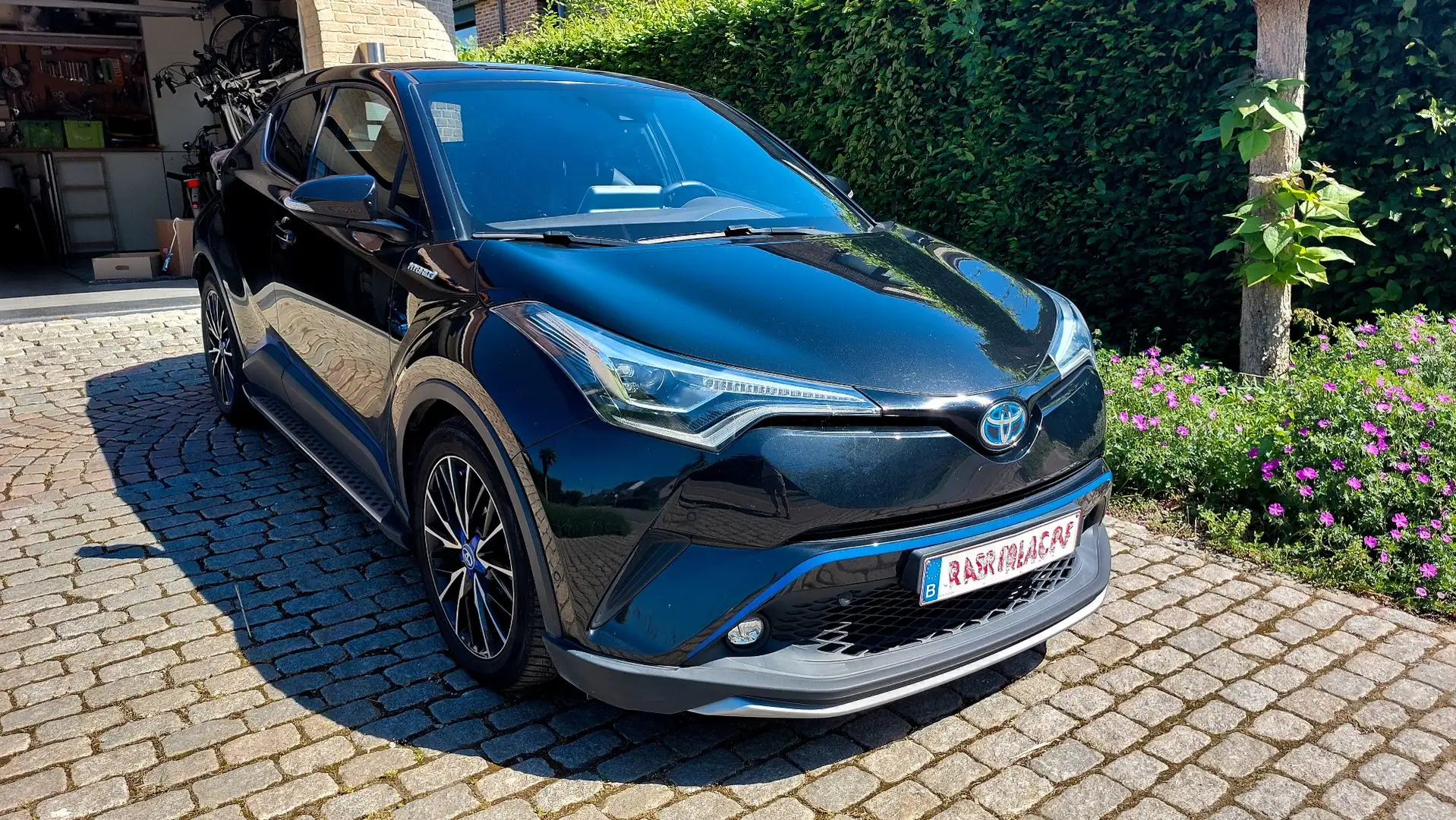 Toyota C-HR Hybrid Lounge - 2