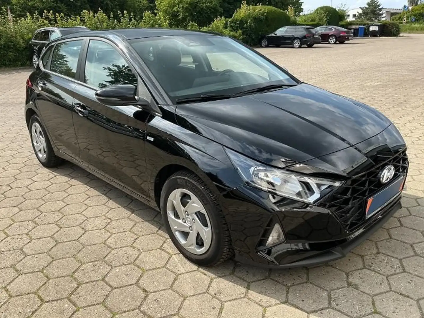 Hyundai i20 1.0T-GDI Mild-Hybrid Select *Funktions-Paket Schwarz - 1