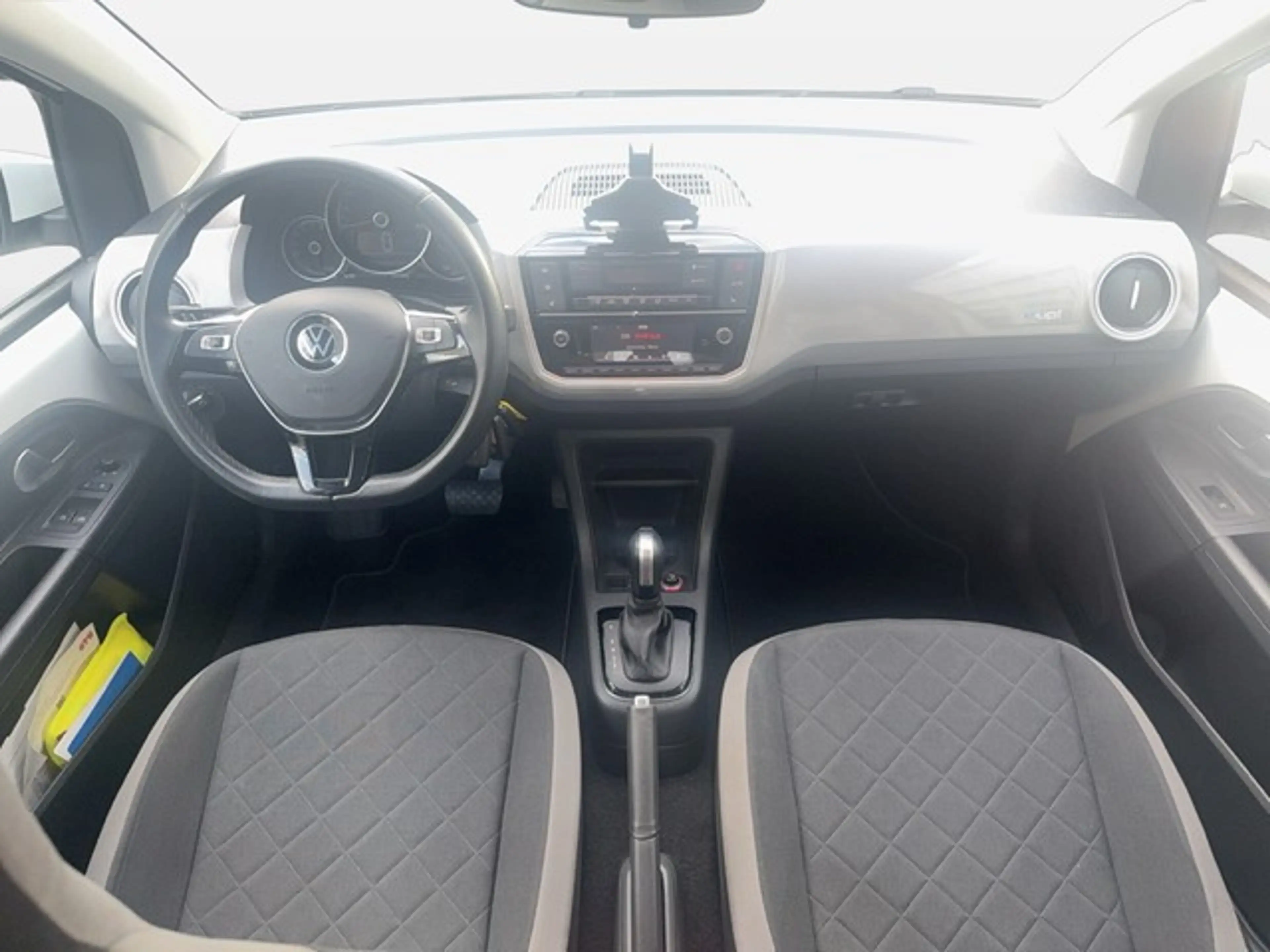 Volkswagen e-up! 32,3 kWh EDITION + RÜCKFAHRKAMERA+ SITZHEIZUNG+... — photo 11