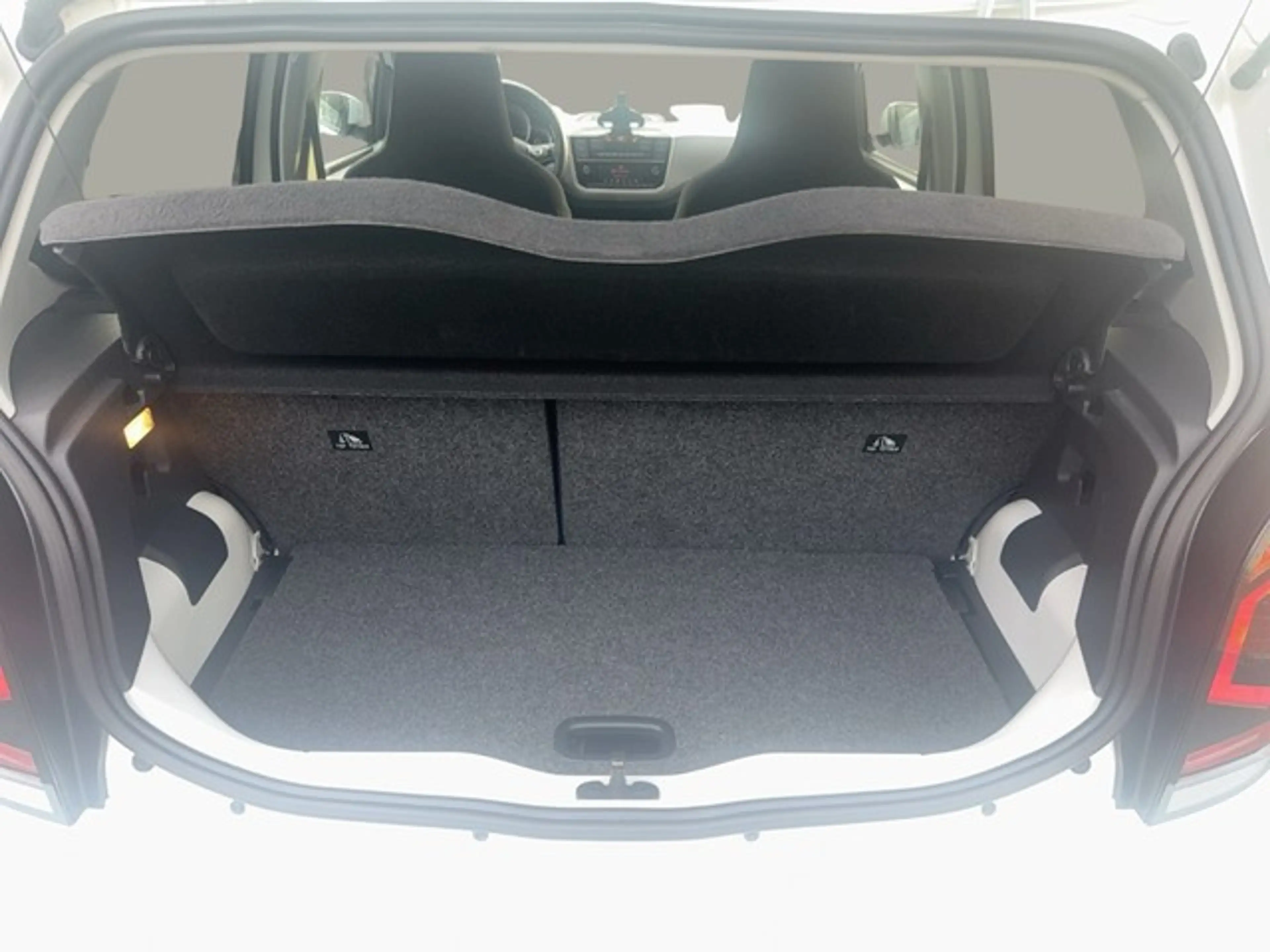 Volkswagen e-up! 32,3 kWh EDITION + RÜCKFAHRKAMERA+ SITZHEIZUNG+... — photo 13