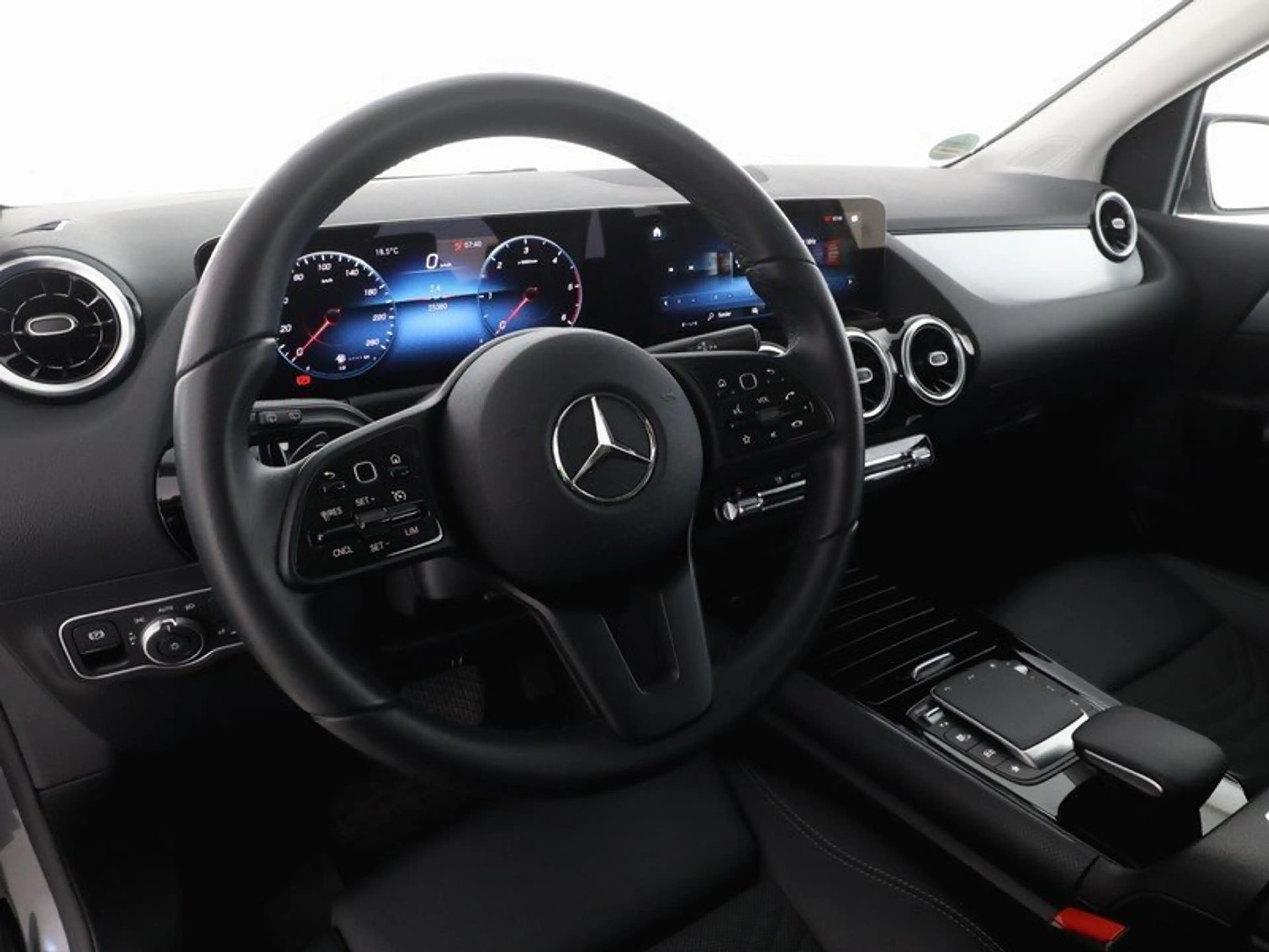 Mercedes-Benz B 220 B220d Style LED HighEndMBUX Kamera SHZ SpiegelPk — photo 8