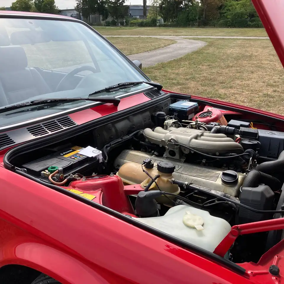 BMW 325i, foto 8