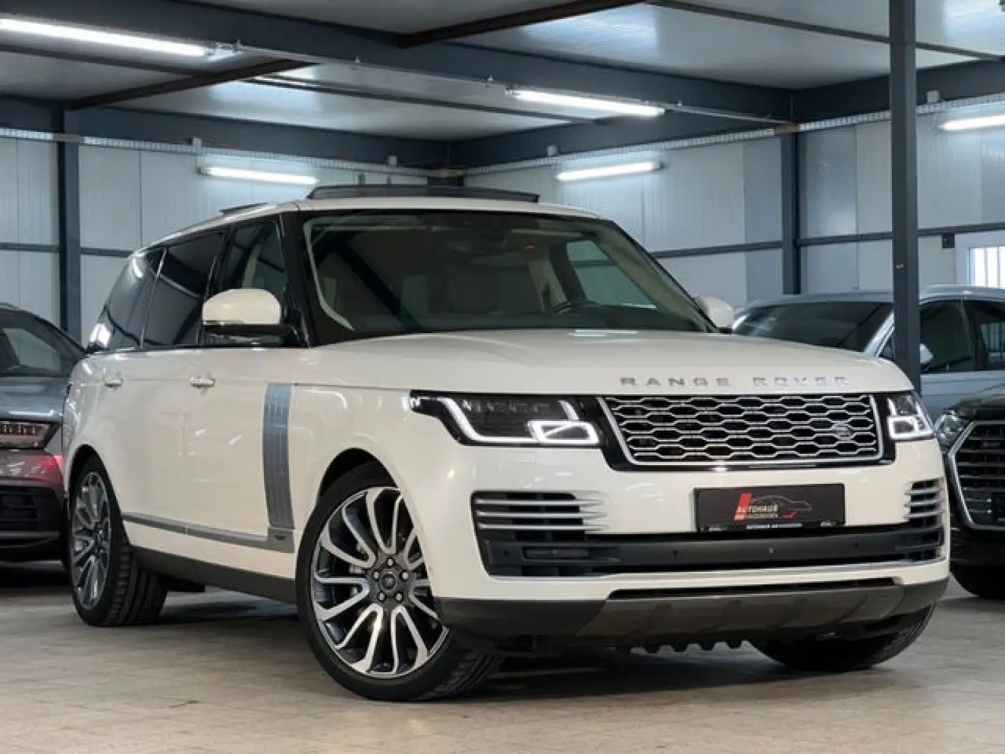 Land Rover Range Rover AUTOBIOGRAPHY-LANG AHK-TV-PANO-VOLL! Weiß - 1