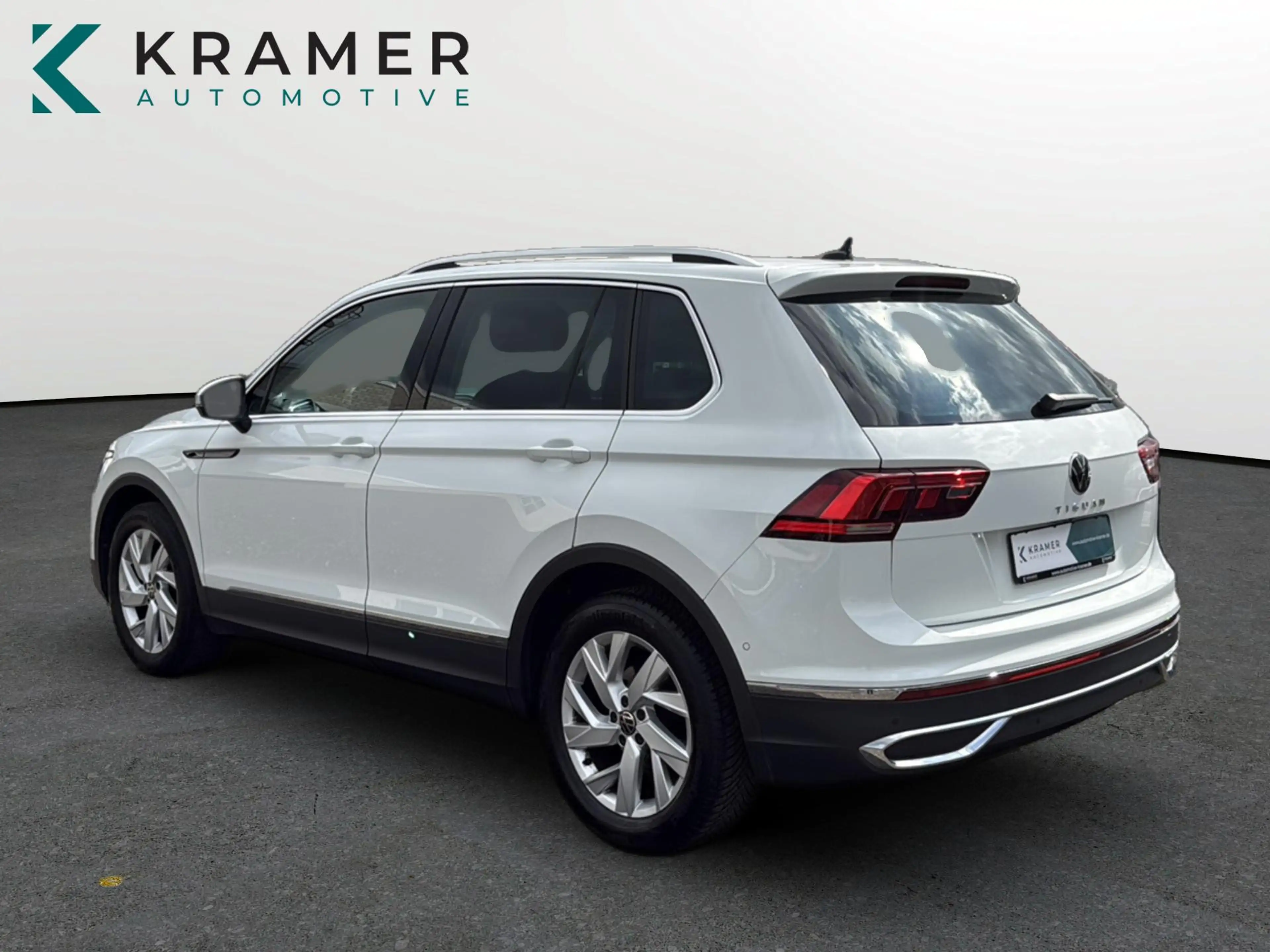Volkswagen Tiguan 1.5TSI Elegance ACC+VIRTU+SHZ+IQ-D+AMBIEN — photo 4