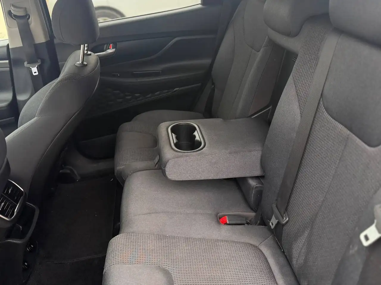 Hyundai SANTA FE снимка Hyundai SANTA FE