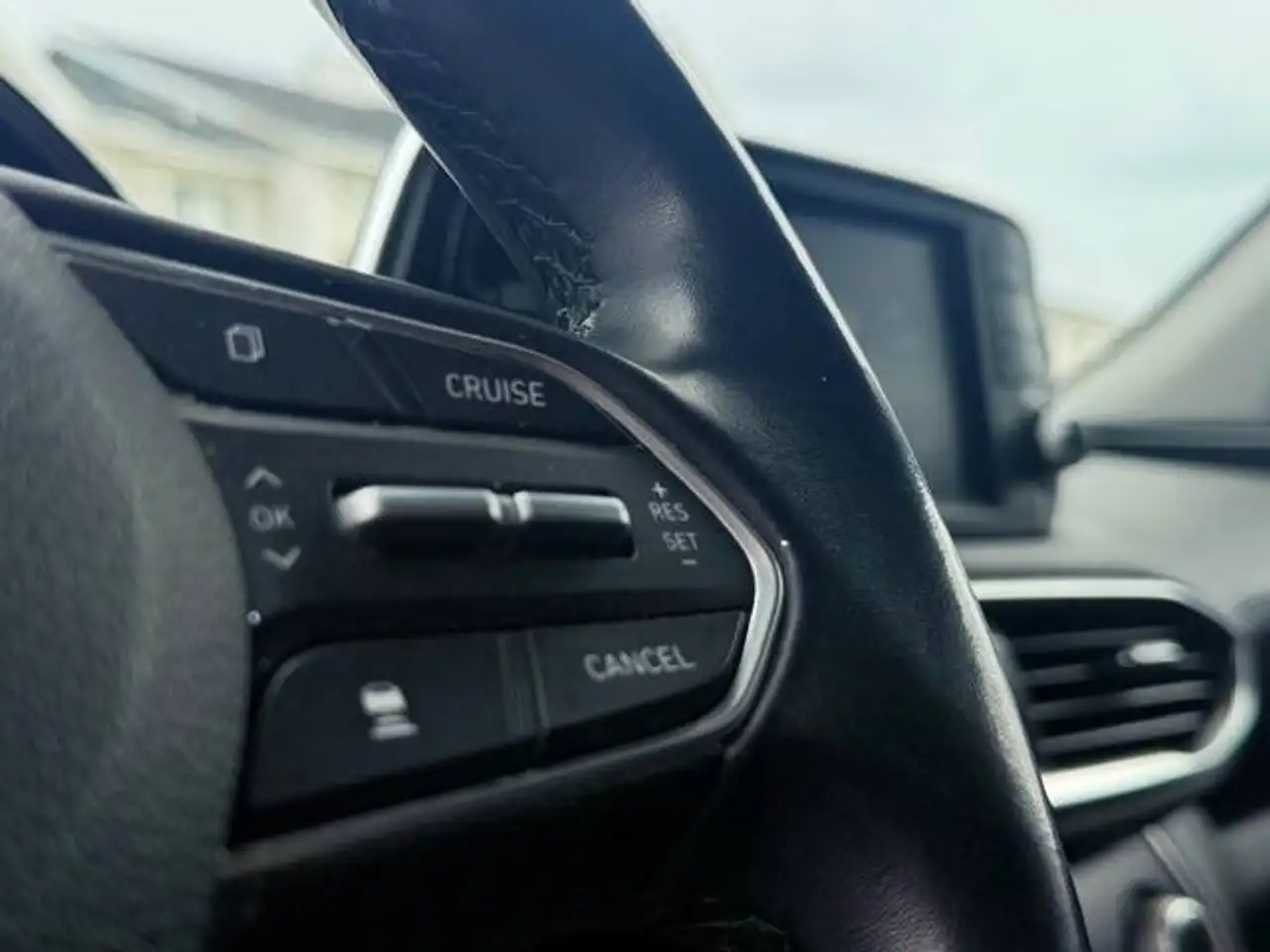 Hyundai SANTA FE снимка Hyundai SANTA FE