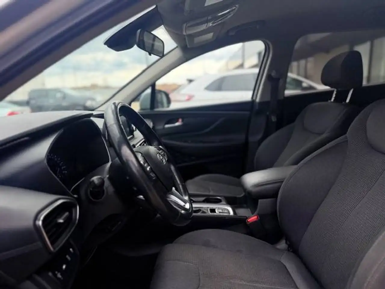 Hyundai SANTA FE снимка Hyundai SANTA FE