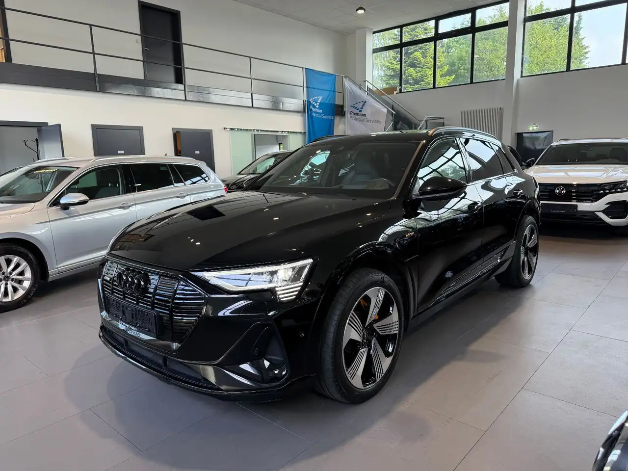 Audi e-tron