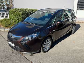 Tourer 1,4 Turbo Ecotec Edition Aut. Behinderte...
