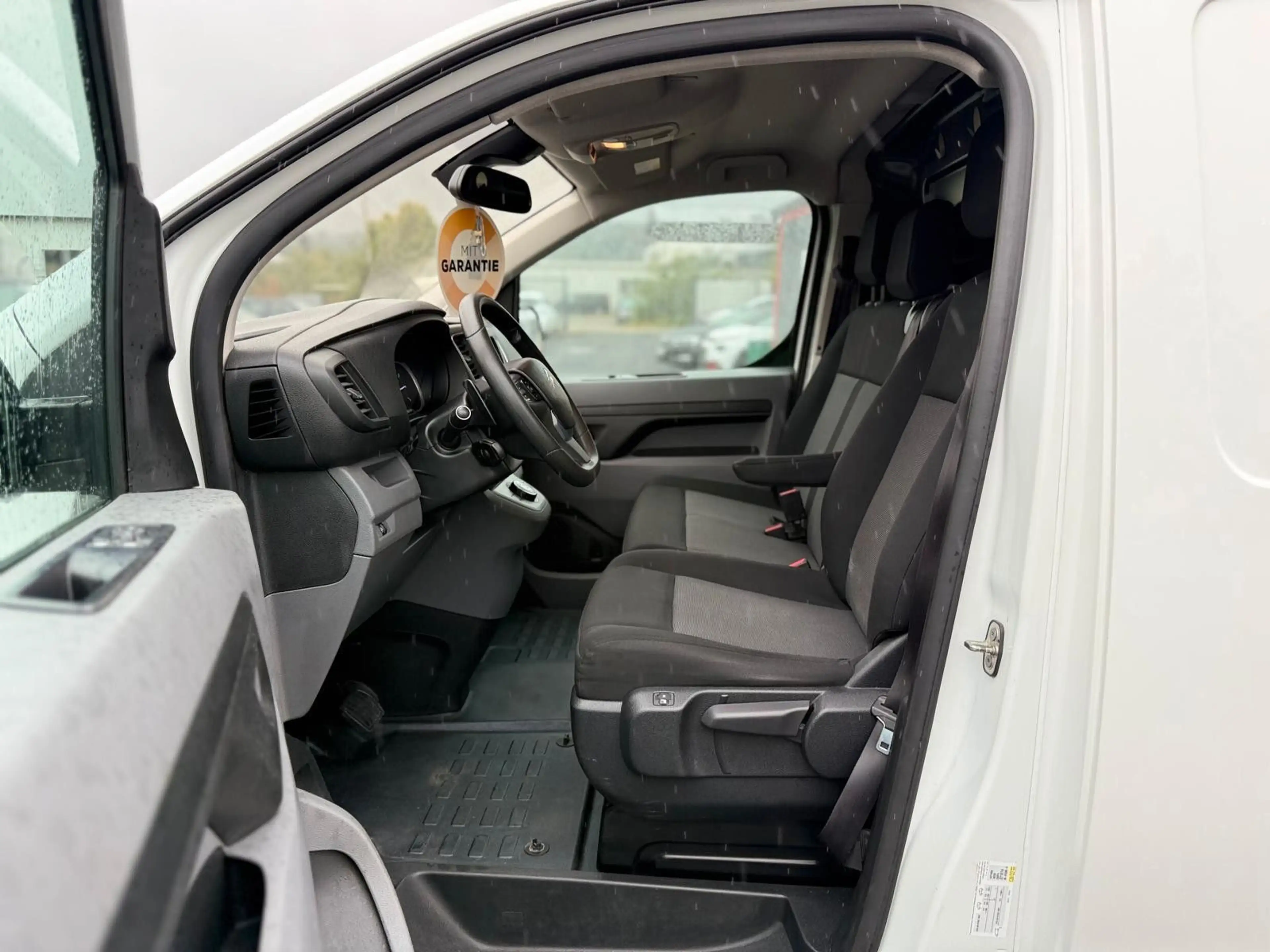 Citroen Jumpy Kasten Business M/NAVI/KAMERA/TÜV NEU — photo 15