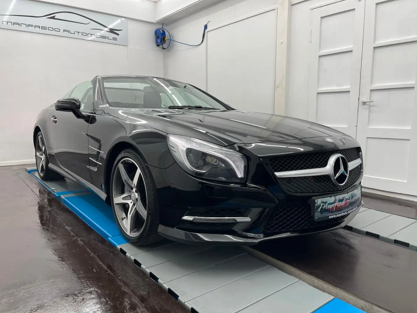 Mercedes-Benz SL 500 AMG /1.HD+Checkheft/Logic7 Harm.Kard/Pano Negru - 1