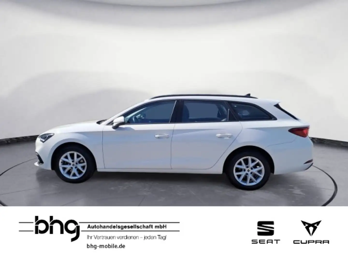 SEAT Leon Sportstourer 1.0 TSI Virtual AHK Kamera GRA Wit - 2