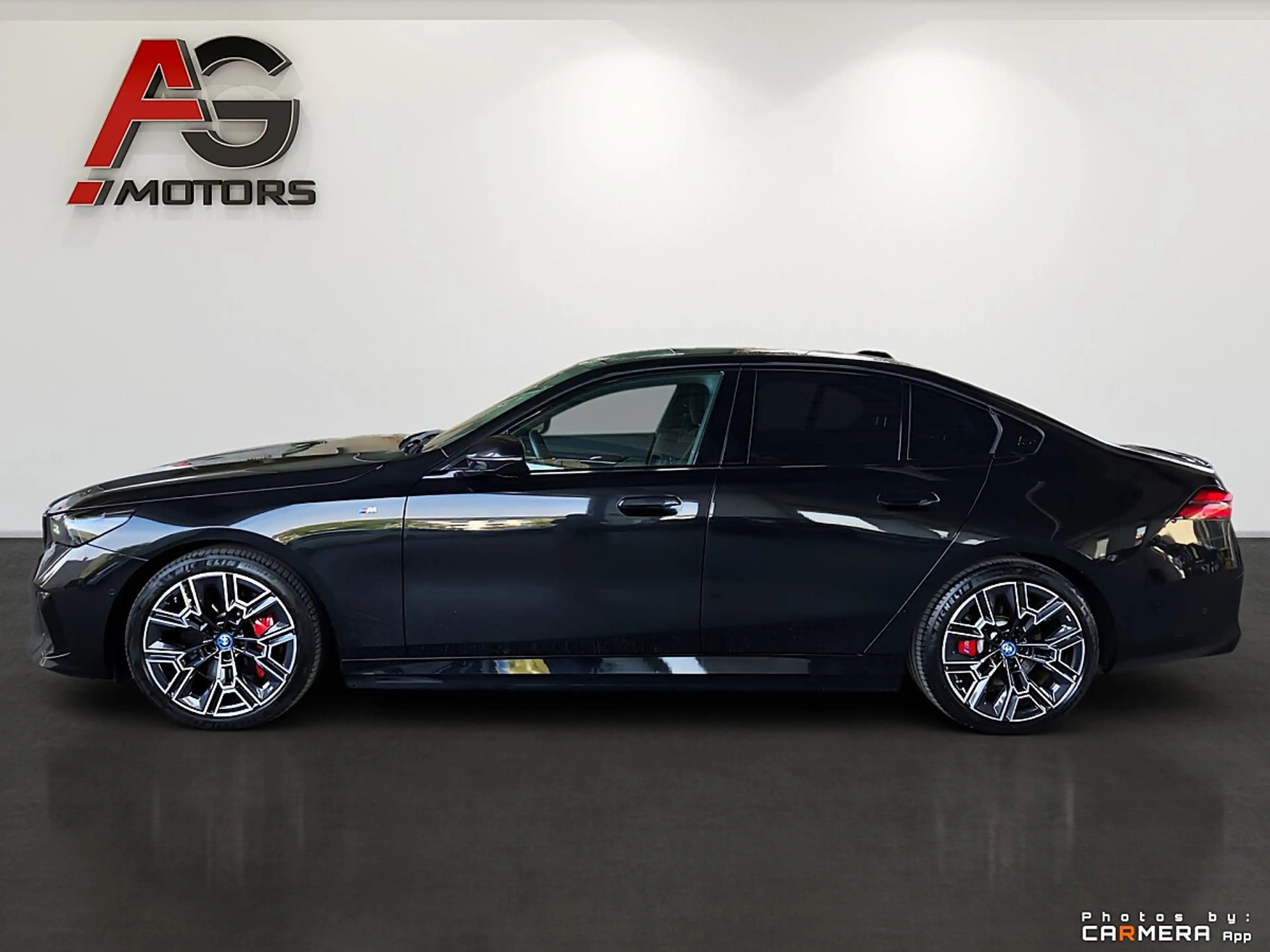 BMW i5 Lim. 40 e eDrive M Sport — photo 8