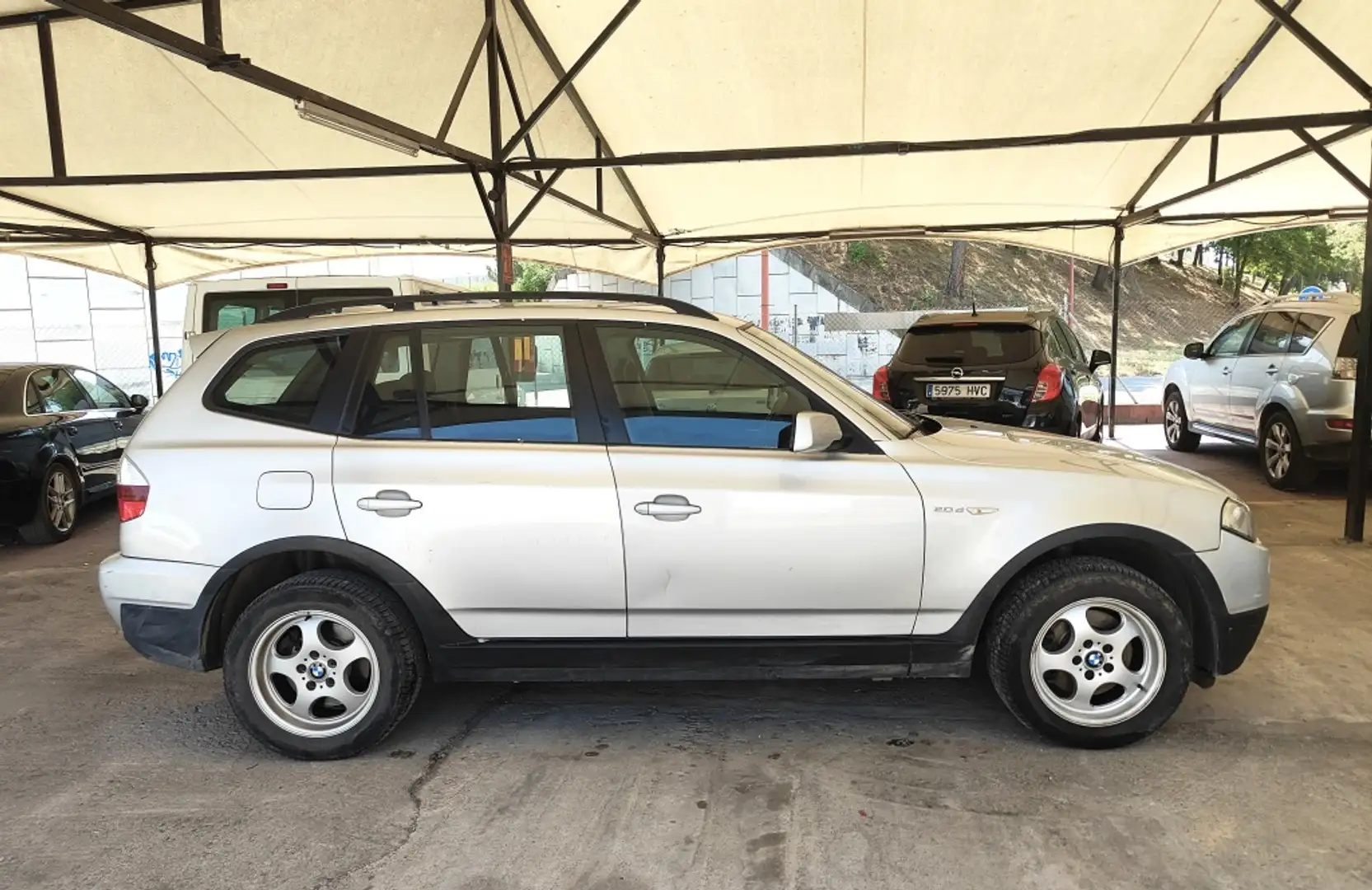 BMW X3 2.0d Argent - 2