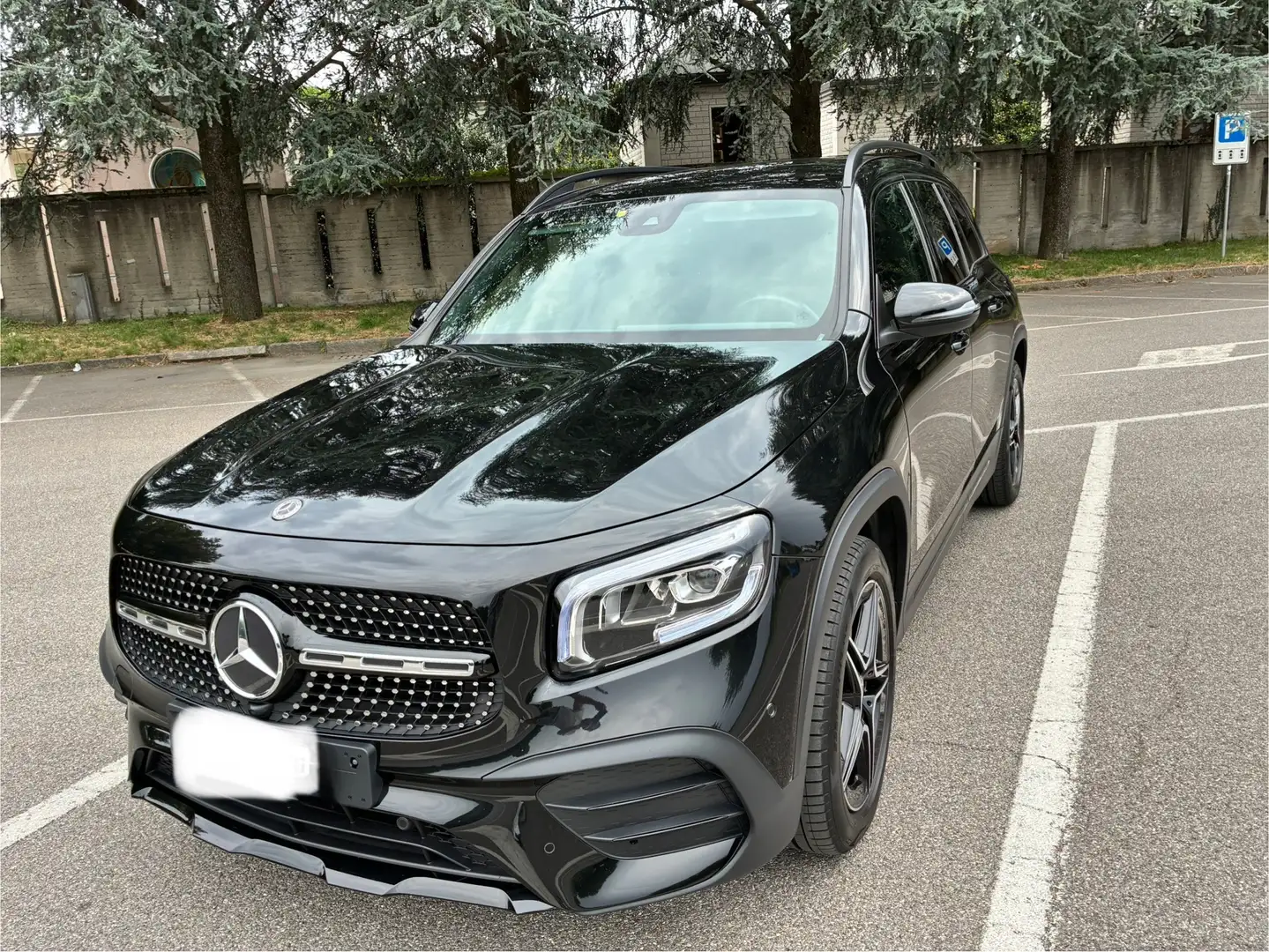 Mercedes-Benz GLB 220 d Premium 4matic auto amg line - 1
