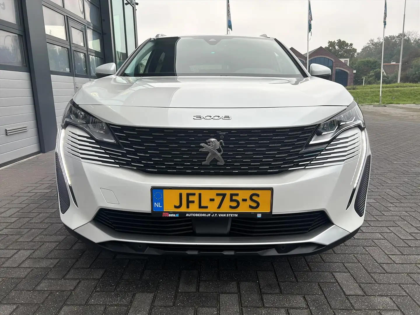 Peugeot 3008 1.6 PHEV 225pk Allure, Carplay, Camera, Stoelverwa Blanc - 2