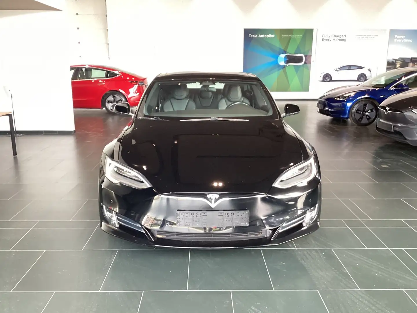 Tesla Model S 75 kWh Business Economy Black - 2