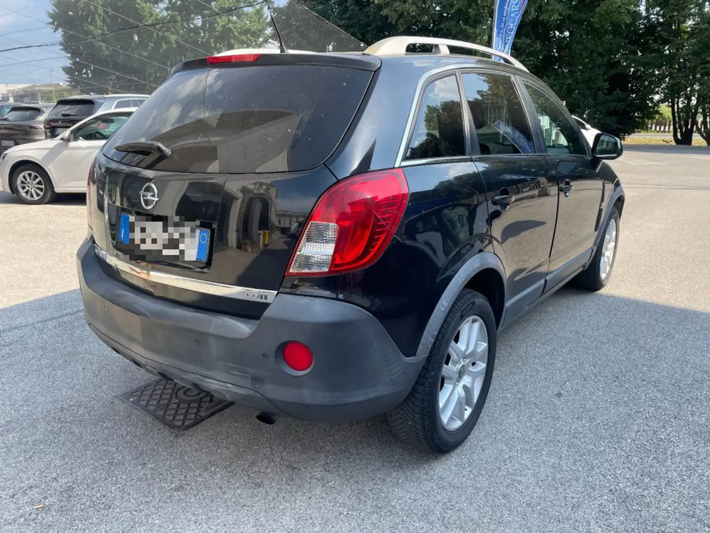 Opel Antara 2.2 CDTI 163CV 4x2 Cosmo Nero - 2