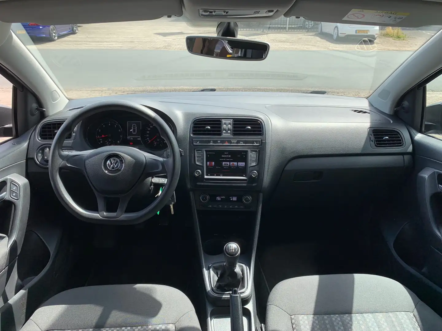Volkswagen Polo 1.0 Comfortline|Cruise|Climate|Bluetooth|ÄPK Bruin - 2