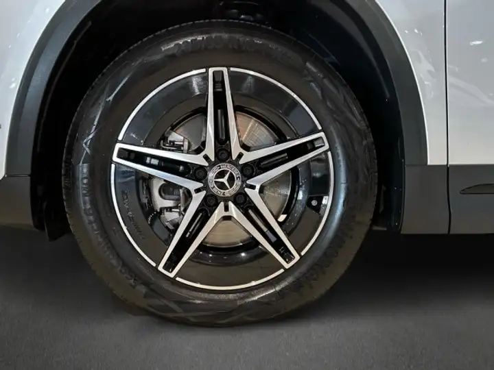 Mercedes-Benz EQA 250 2022, foto 5