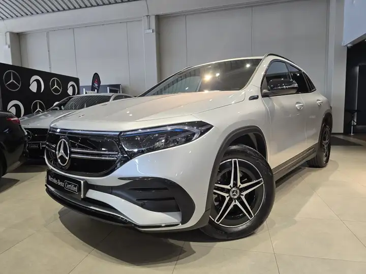 Mercedes-Benz EQA 250 2022, foto 6