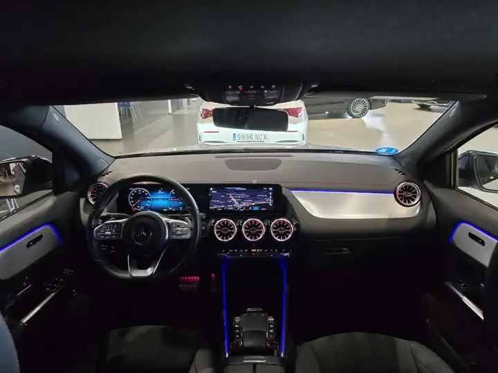 Mercedes-Benz EQA 250 2022, foto 22