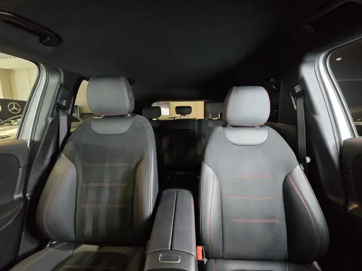 Mercedes-Benz EQA 250 2022, foto 19