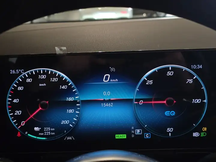 Mercedes-Benz EQA 250 2022, foto 27