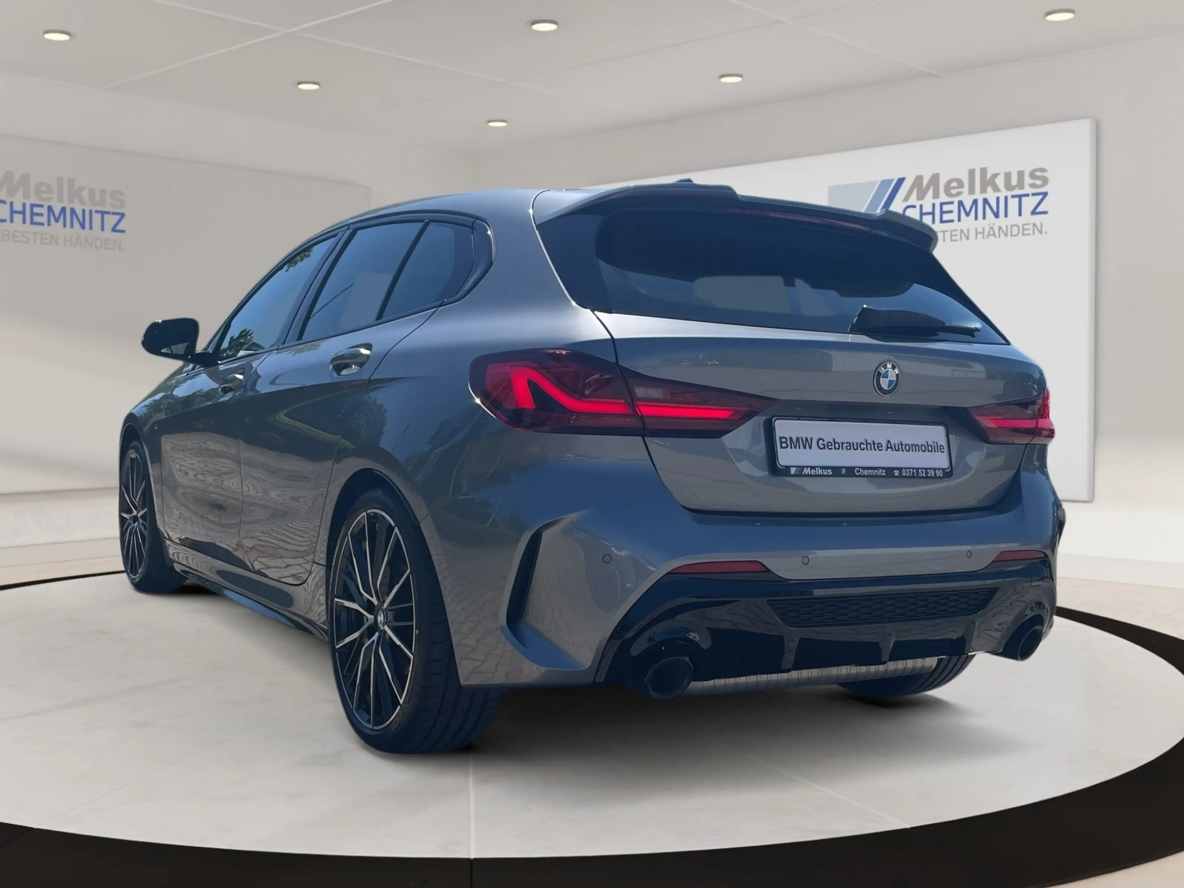 BMW 135 M135i xDrive SAG/Head-Up/Driving/Leder/HiFi/DAB/uv — photo 3