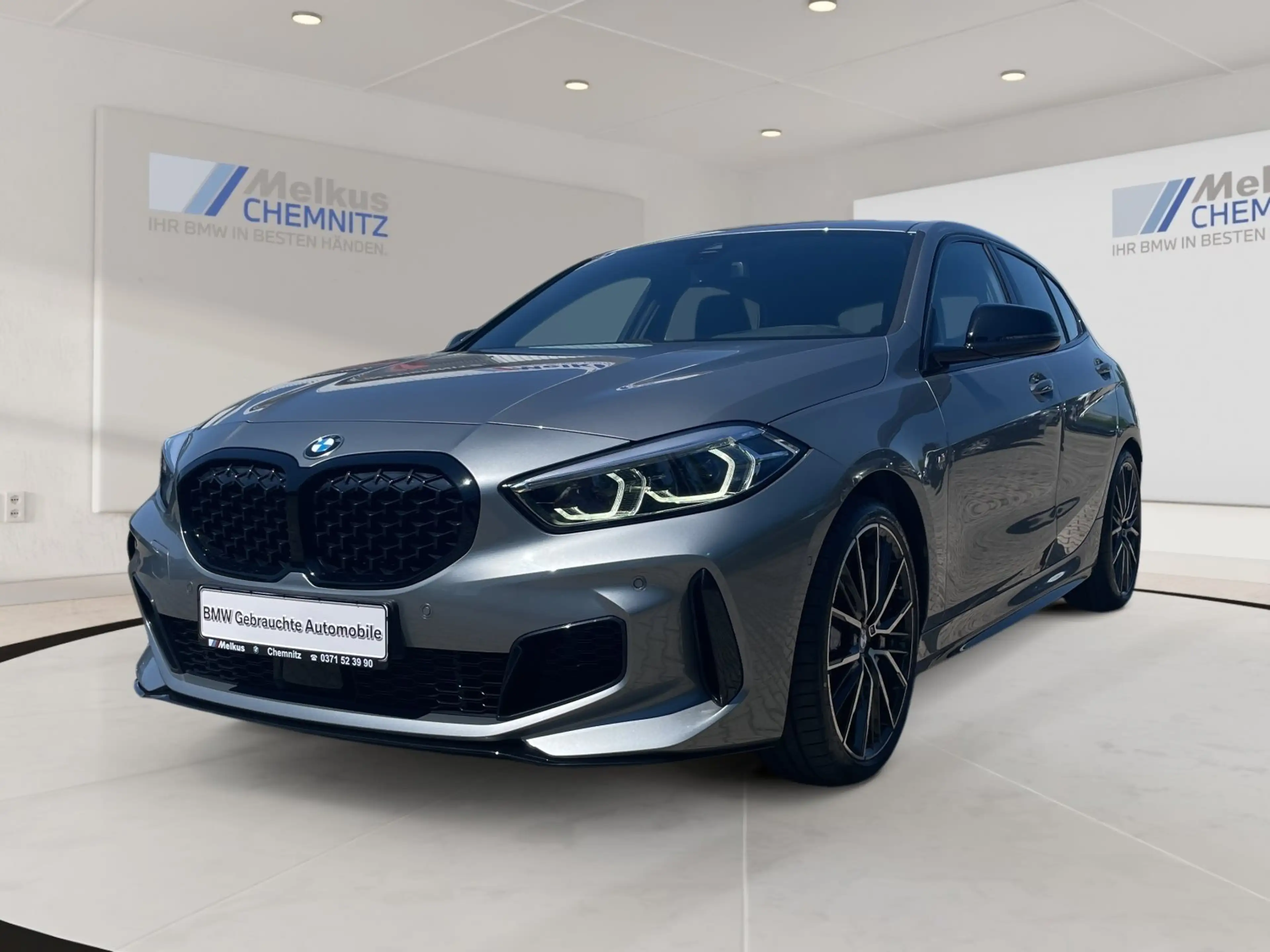 BMW 135 M135i xDrive SAG/Head-Up/Driving/Leder/HiFi/DAB/uv