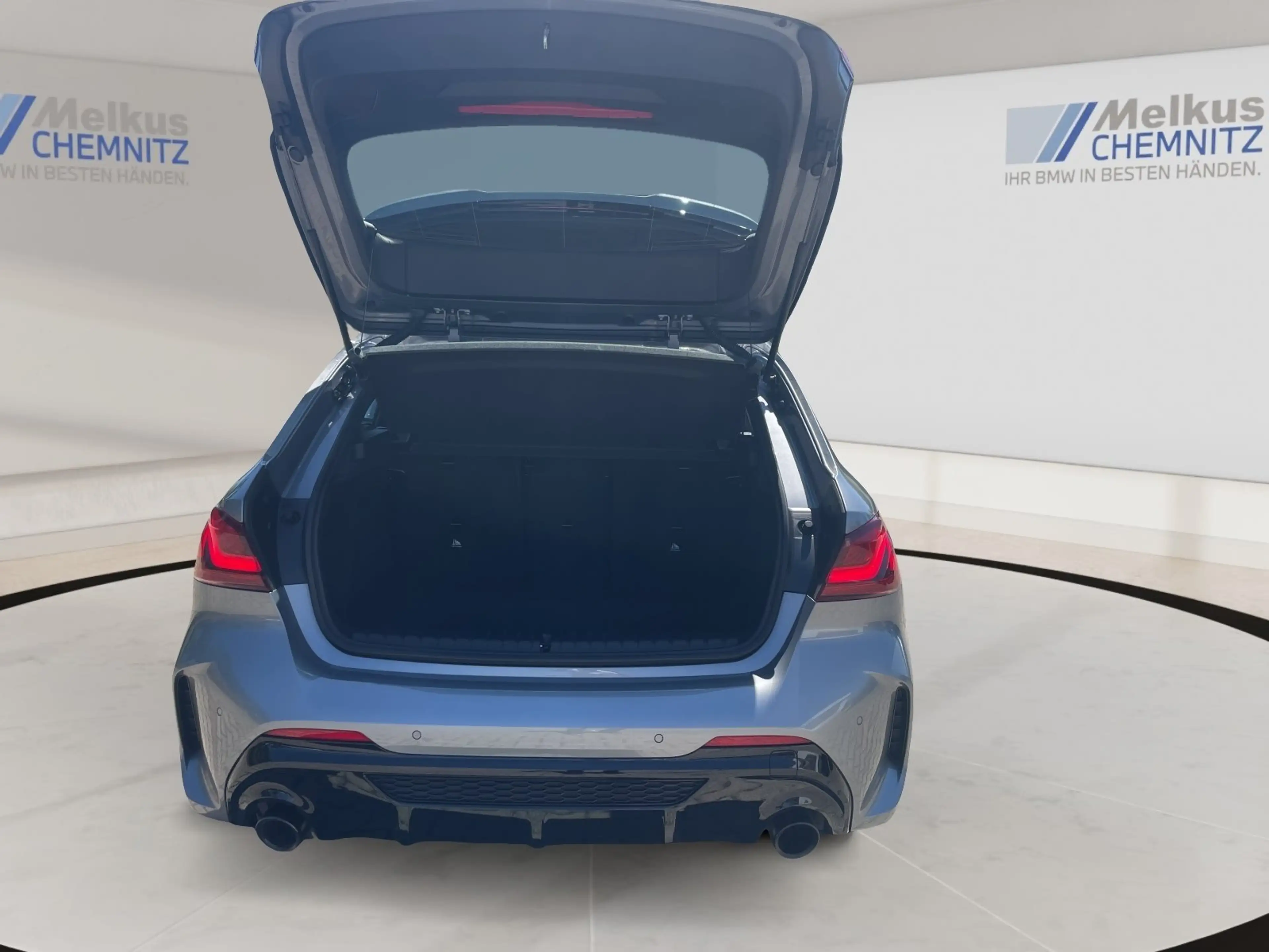 BMW 135 M135i xDrive SAG/Head-Up/Driving/Leder/HiFi/DAB/uv — photo 9