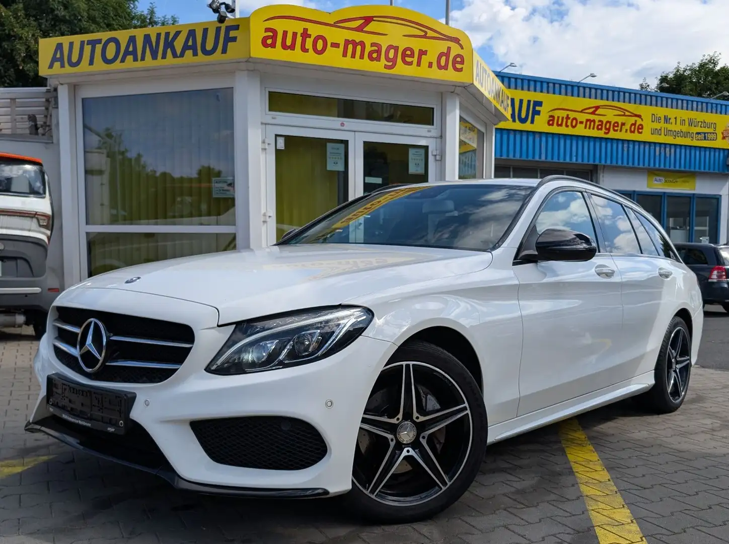 Mercedes-Benz C 220 T d 4Matic*AMG-Line*NightPak*Temp*LED*RKam Fehér - 1