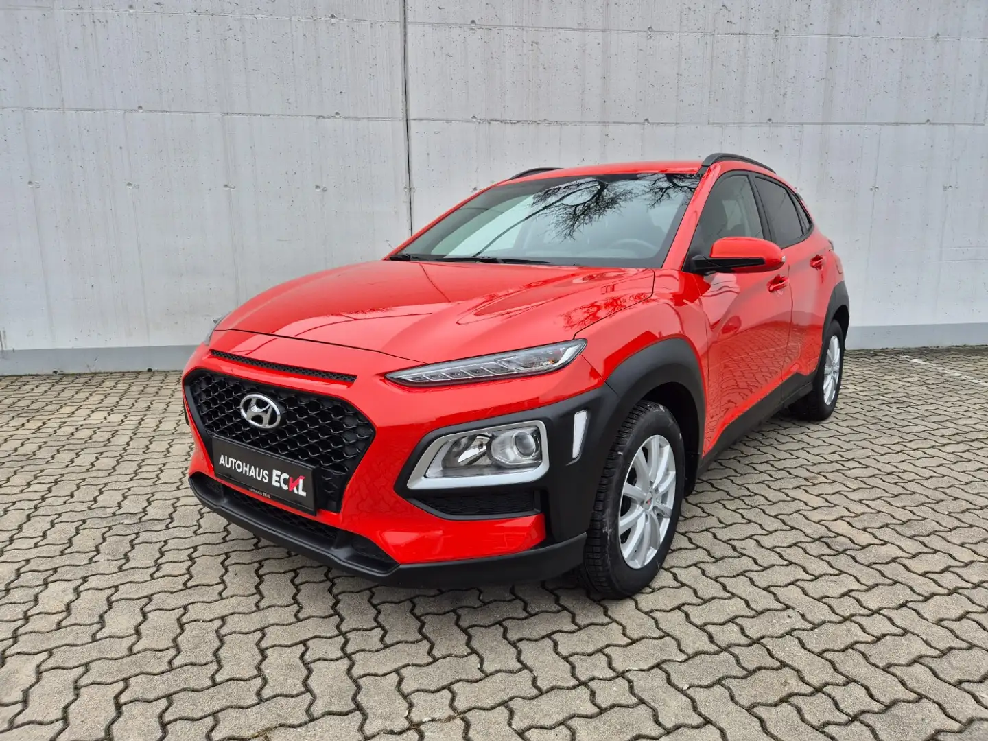 Hyundai KONA Allrad 1,6 CRDI 4WD Level 3 Plus Aut Rot - 2